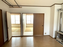 commercial 旭川市5条通23丁目2124番23号